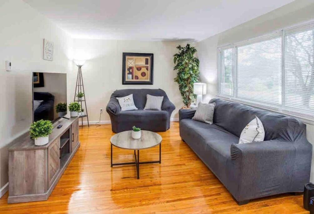 Amazing Ranch Mins Away From Airprt/Rit/Dwtn/Uofr Apartment Rochester Exterior foto