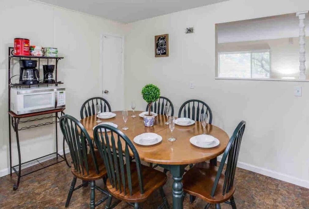 Amazing Ranch Mins Away From Airprt/Rit/Dwtn/Uofr Apartment Rochester Exterior foto